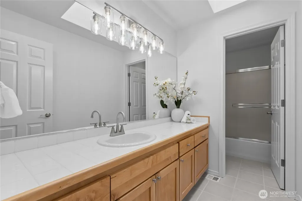 13350 NE 134th Place Kirkland WA 98034
