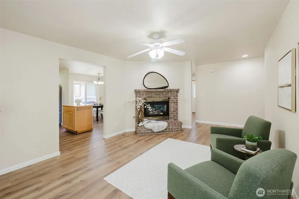 19741 12th Avenue NE Poulsbo WA 98370