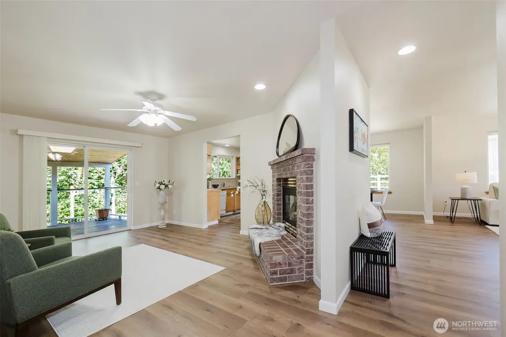 19741 12th Avenue NE Poulsbo WA 98370