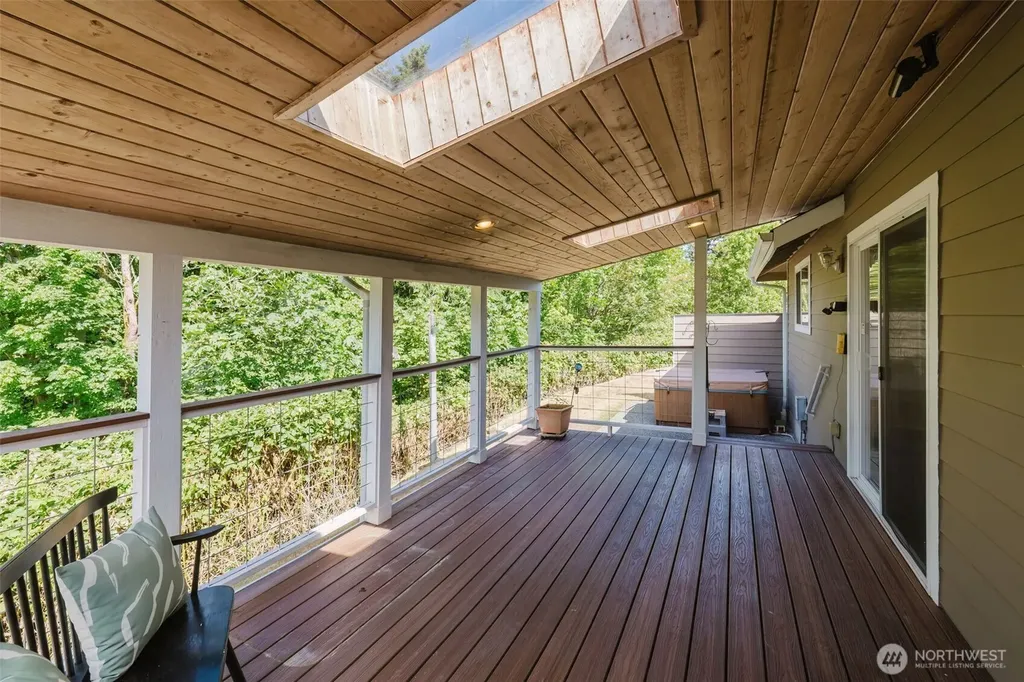 19741 12th Avenue NE Poulsbo WA 98370