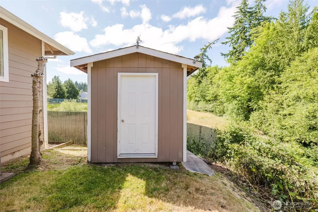 19741 12th Avenue NE Poulsbo WA 98370