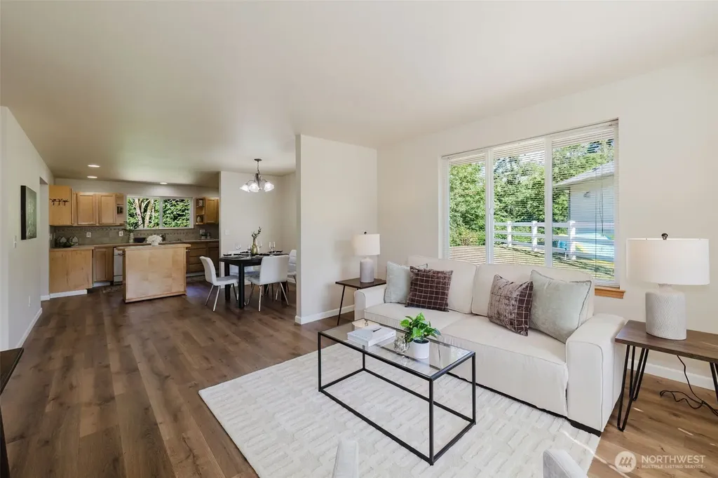 19741 12th Avenue NE Poulsbo WA 98370