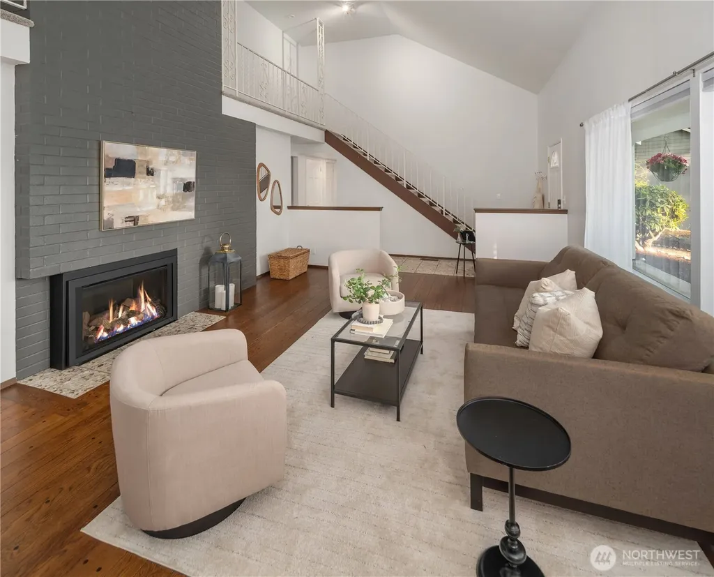 4301 72nd Avenue W University Place WA 98466
