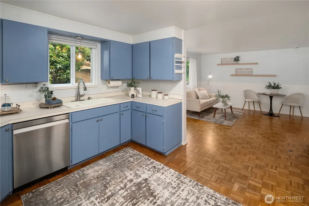 4301 72nd Avenue W University Place WA 98466
