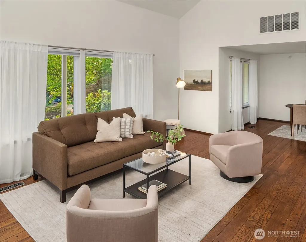 4301 72nd Avenue W University Place WA 98466