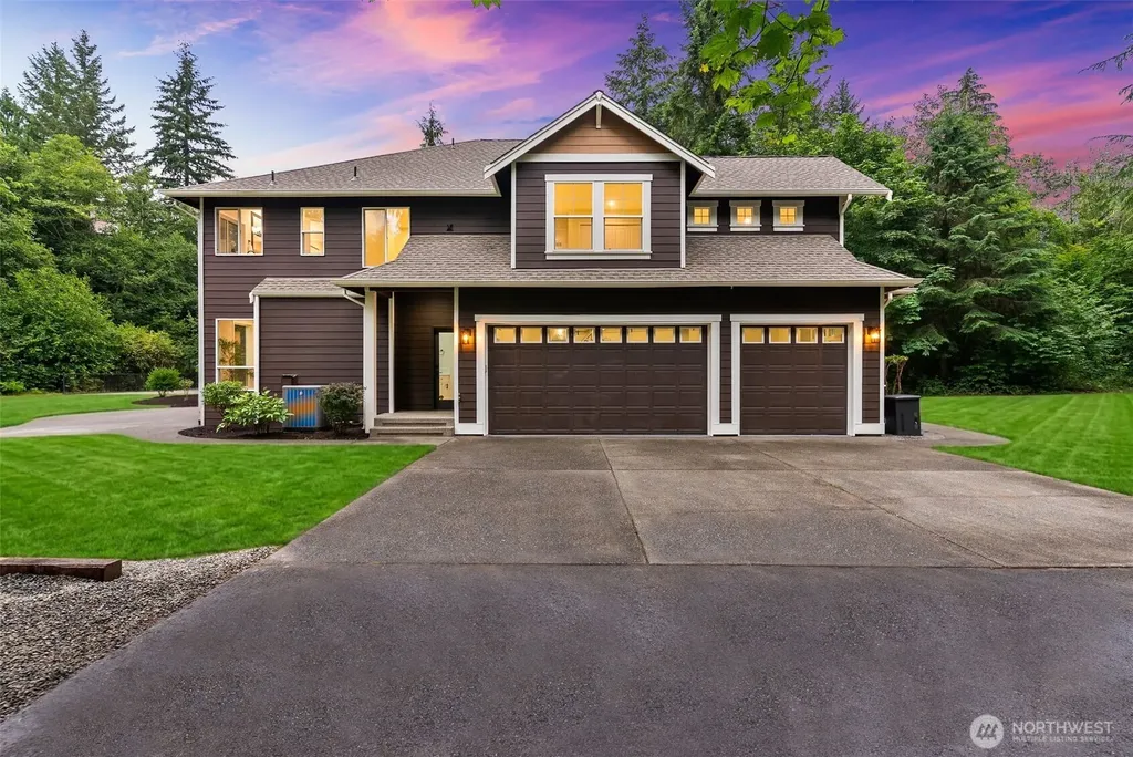 24984 SE 367th Way Enumclaw WA 98022