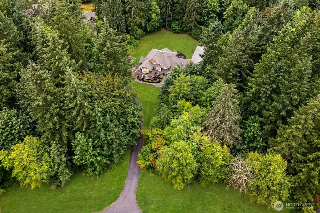 24984 SE 367th Way Enumclaw WA 98022