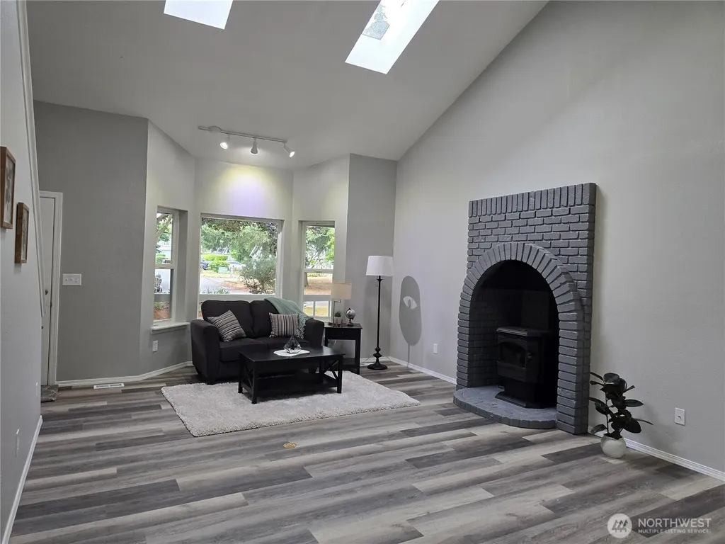 1911 154th Street Ct E Tacoma WA 98445