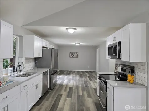 1911 154th Street Ct E Tacoma WA 98445