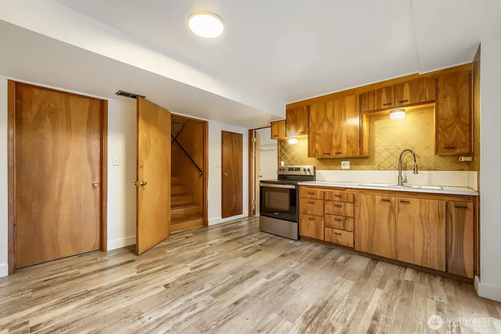11502 93rd Avenue SW Lakewood WA 98498
