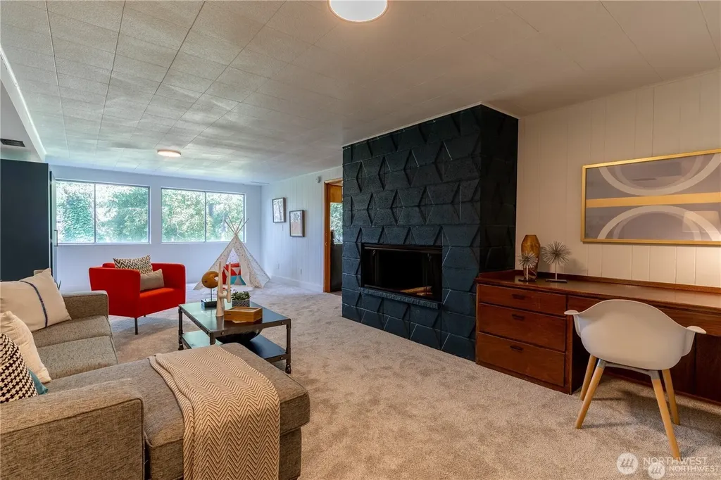 11502 93rd Avenue SW Lakewood WA 98498