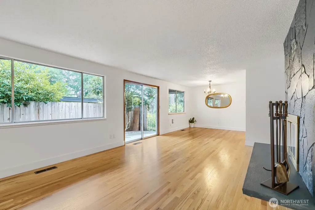 11502 93rd Avenue SW Lakewood WA 98498
