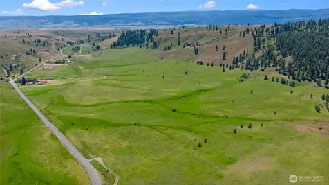 1371 Bettas Road Cle Elum WA 98926