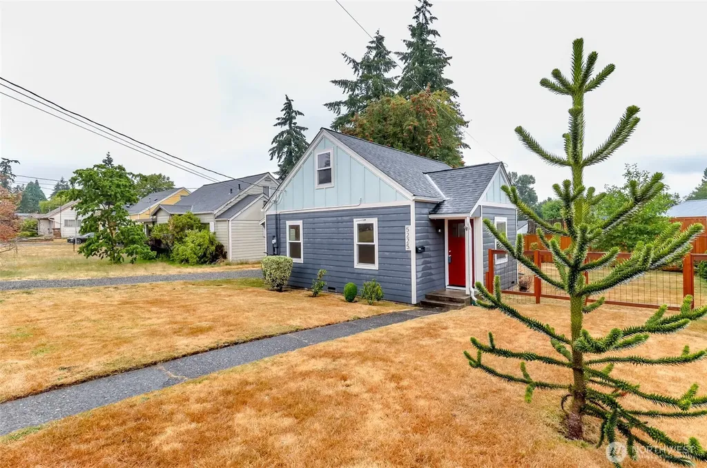 5225 Mcdacer Avenue Tacoma WA 98404