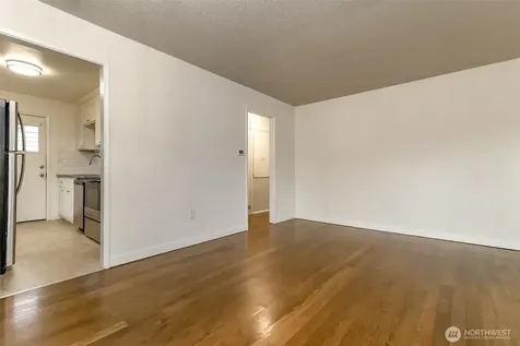 5225 Mcdacer Avenue Tacoma WA 98404