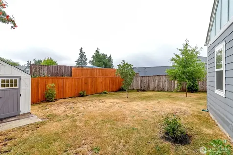 5225 Mcdacer Avenue Tacoma WA 98404