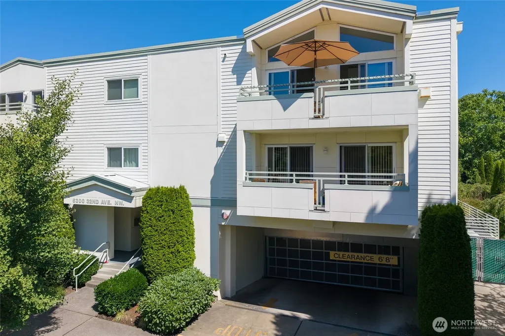 6300 32nd Avenue NW Seattle WA 98107
