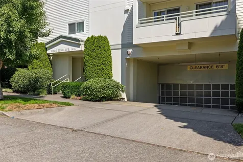 6300 32nd Avenue NW Seattle WA 98107