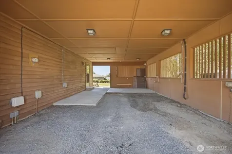 4711 Maple Avenue Yakima WA 98901