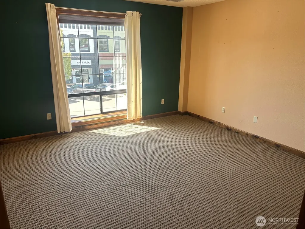 105 N Emerson Street Chelan WA 98816