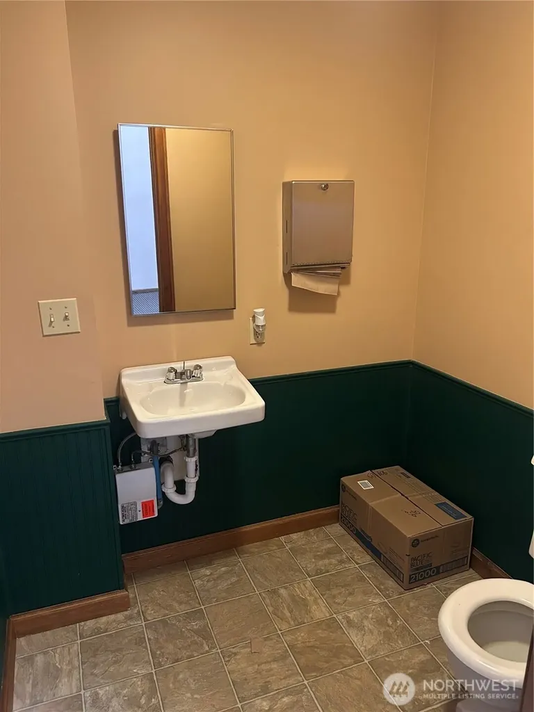 105 N Emerson Street Chelan WA 98816