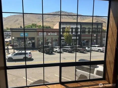 105 N Emerson Street Chelan WA 98816