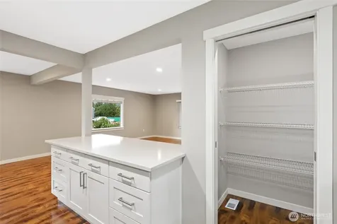 6615 S Huson Street Tacoma WA 98409