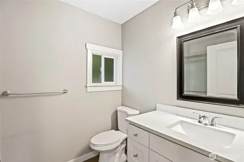 6615 S Huson Street Tacoma WA 98409