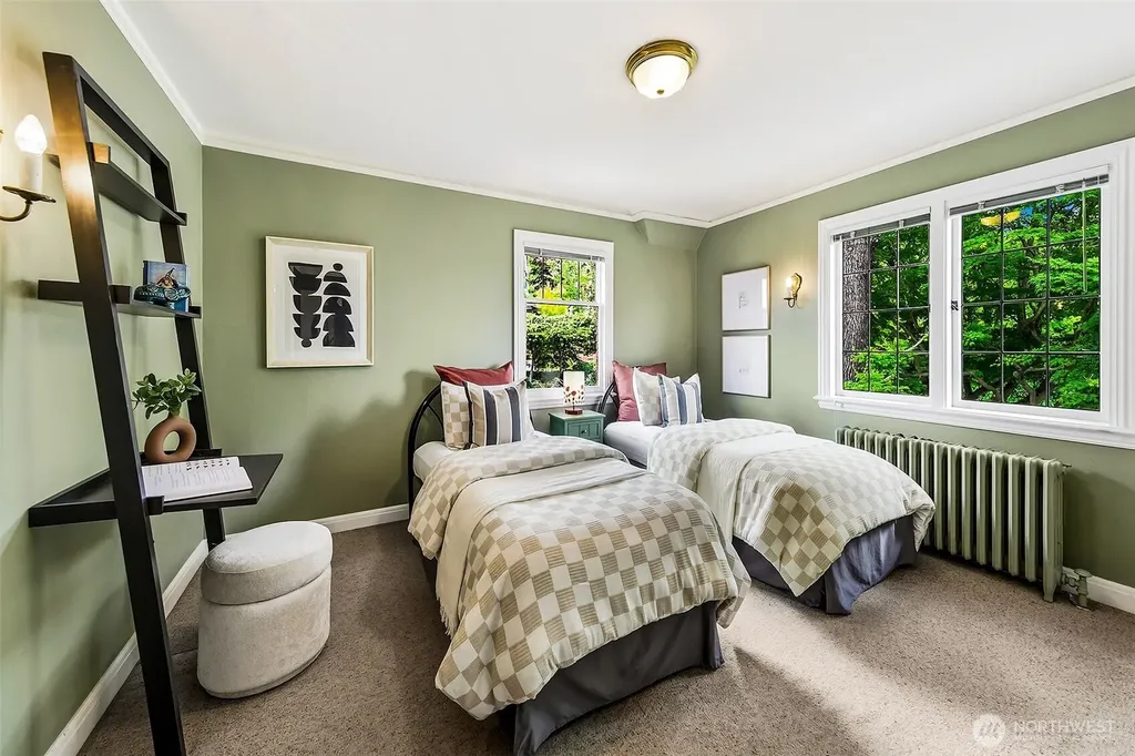 5201 NE 43rd Avenue Seattle WA 98105