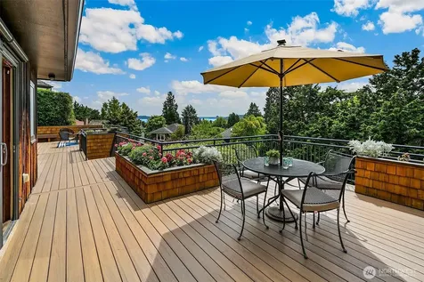 5201 NE 43rd Avenue Seattle WA 98105