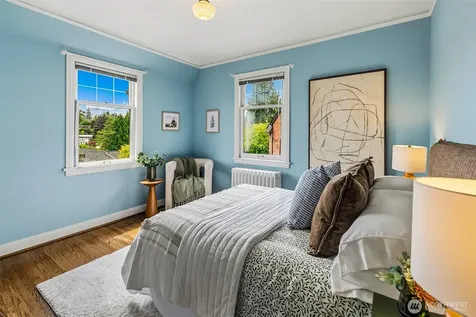 5201 NE 43rd Avenue Seattle WA 98105