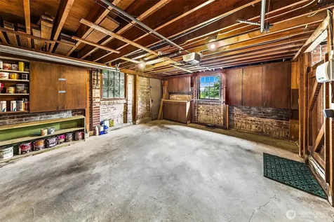 5201 NE 43rd Avenue Seattle WA 98105
