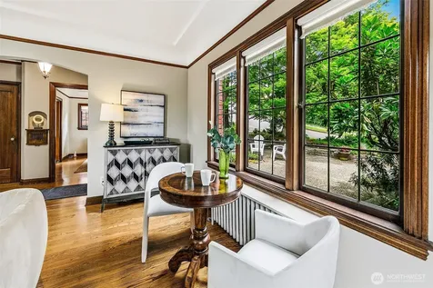 5201 NE 43rd Avenue Seattle WA 98105