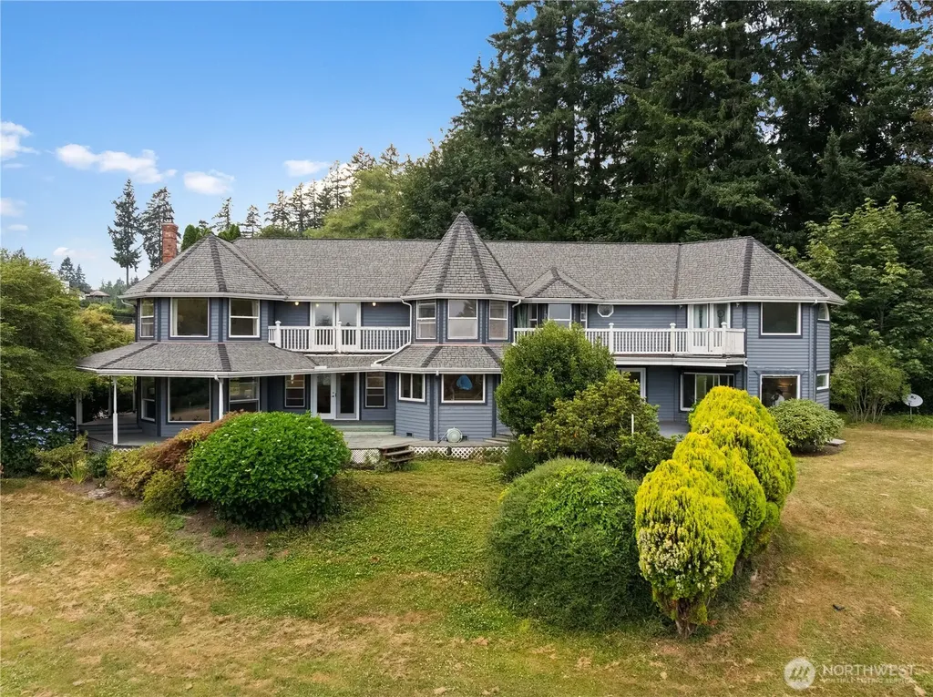 2594 NE William E Sutton Road Bremerton WA 98311