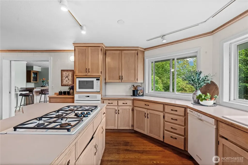 2594 NE William E Sutton Road Bremerton WA 98311