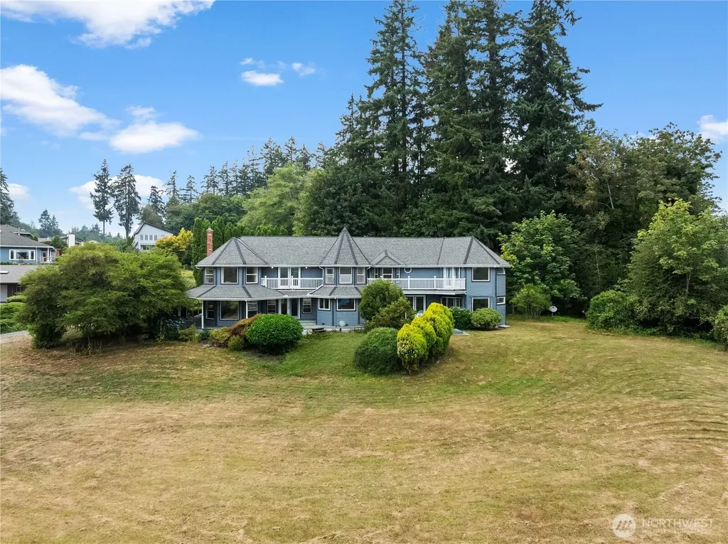 2594 NE William E Sutton Road Bremerton WA 98311