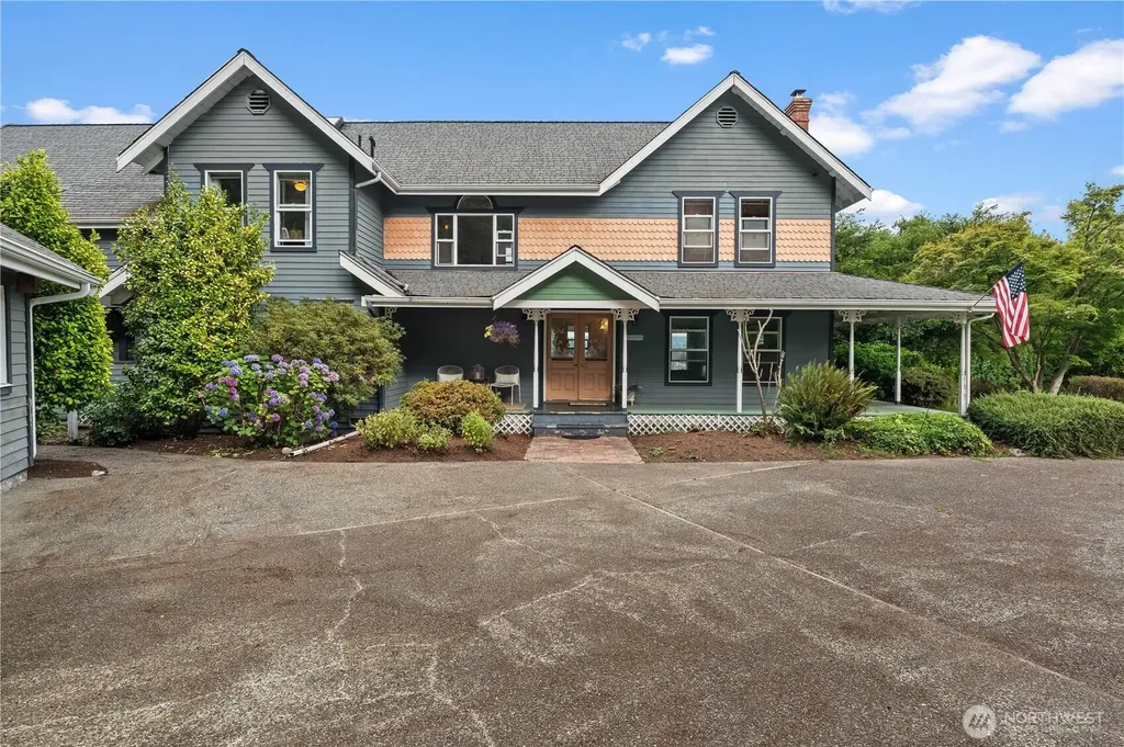 2594 NE William E Sutton Road Bremerton WA 98311