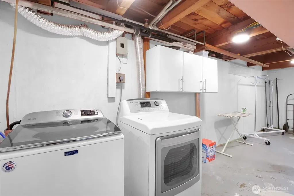 1727 S Monroe Street Moses Lake WA 98837