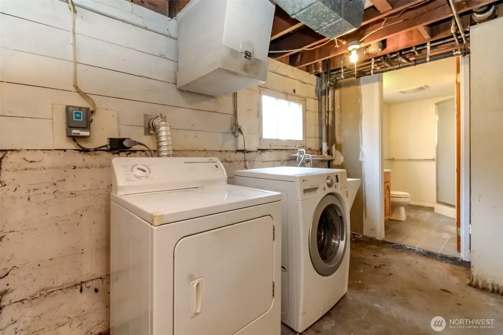 7015 12th Avenue SW Seattle WA 98106
