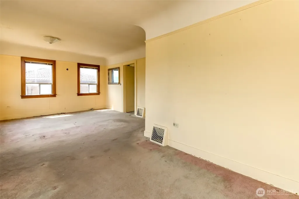 7015 12th Avenue SW Seattle WA 98106