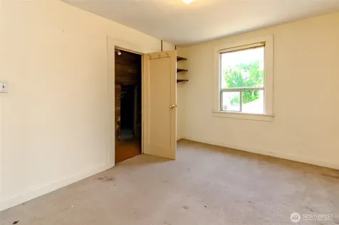 7015 12th Avenue SW Seattle WA 98106