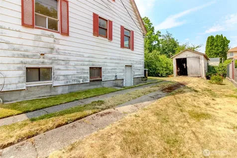 7015 12th Avenue SW Seattle WA 98106