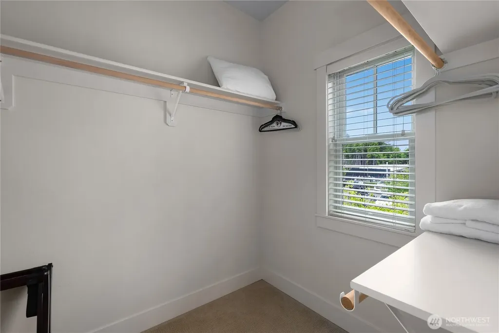 44 Horseshoe Lane Pacific Beach WA 98571
