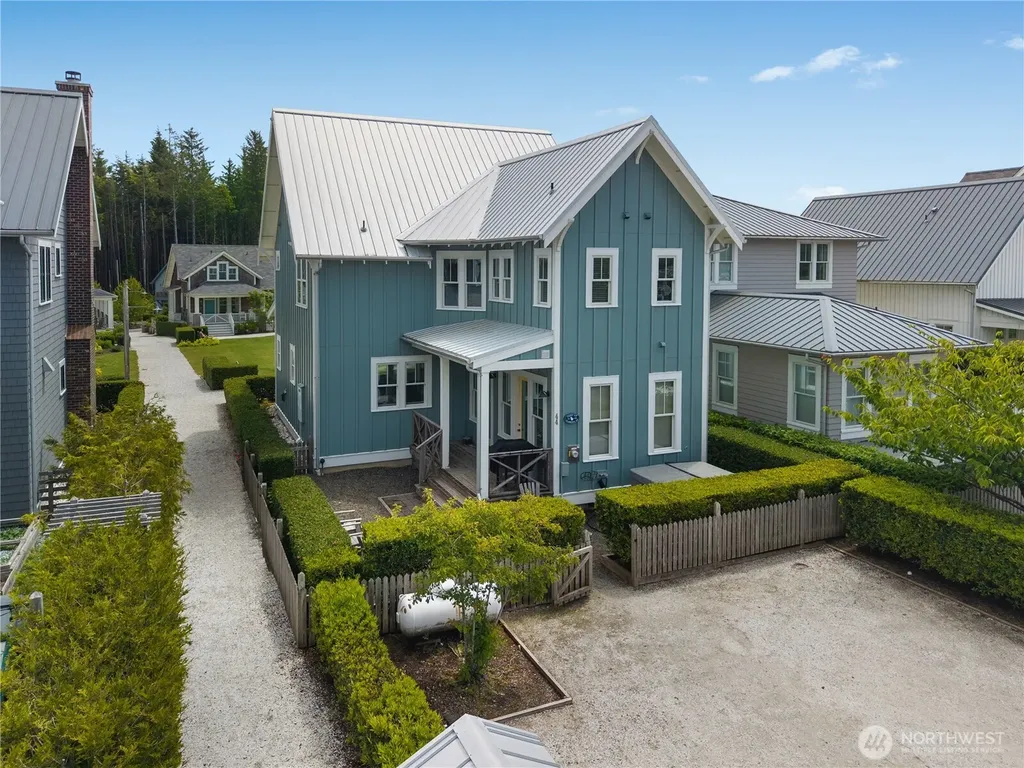 44 Horseshoe Lane Pacific Beach WA 98571