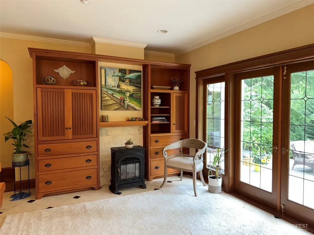 7205 NE Dolphin Drive Bainbridge Island WA 98110
