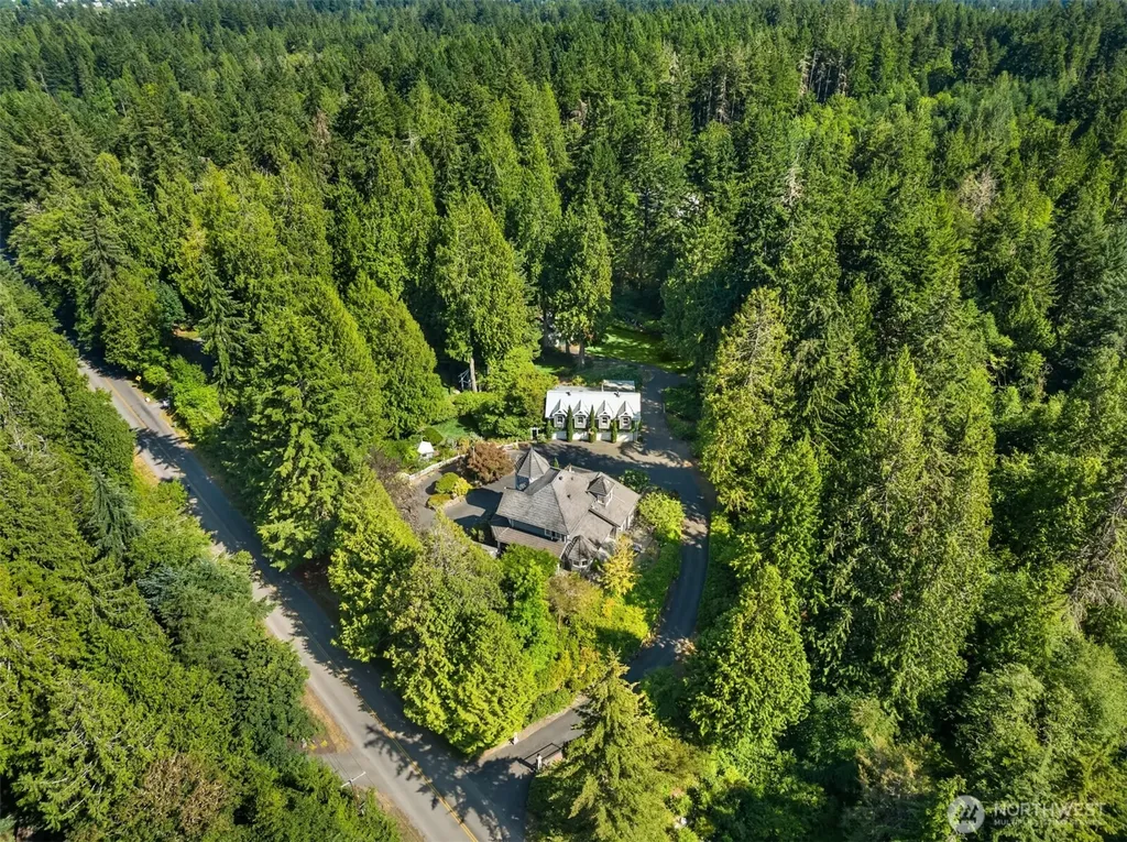 7205 NE Dolphin Drive Bainbridge Island WA 98110