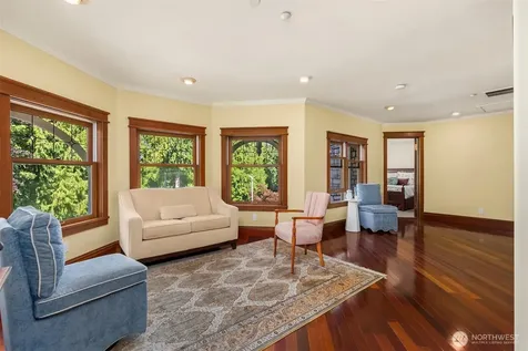 7205 NE Dolphin Drive Bainbridge Island WA 98110
