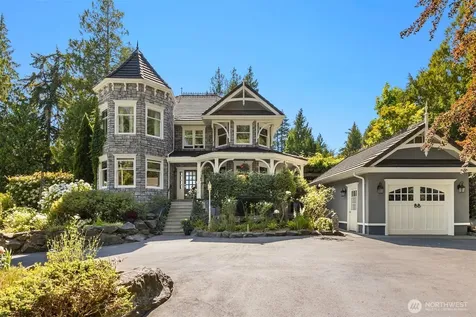 7205 NE Dolphin Drive Bainbridge Island WA 98110