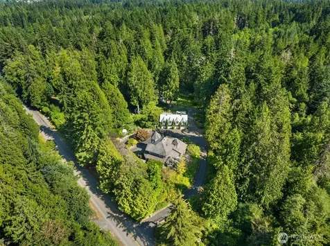 7205 NE Dolphin Drive Bainbridge Island WA 98110