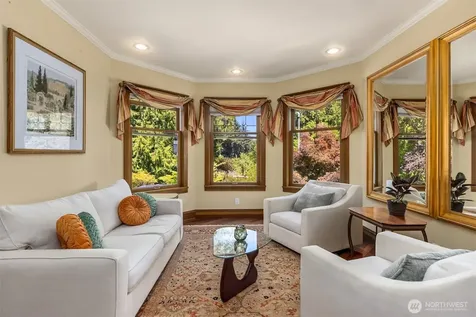 7205 NE Dolphin Drive Bainbridge Island WA 98110
